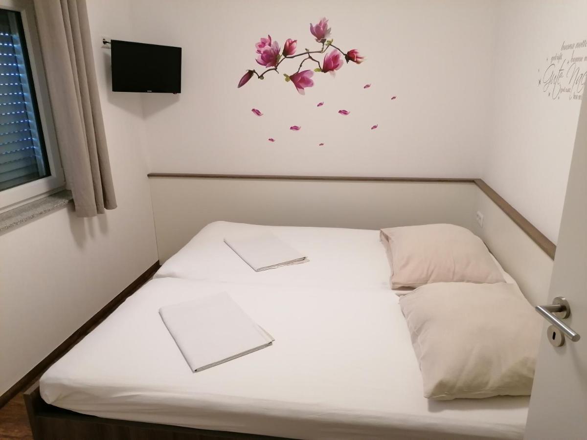 L-Appartements Burgau Eksteriør billede