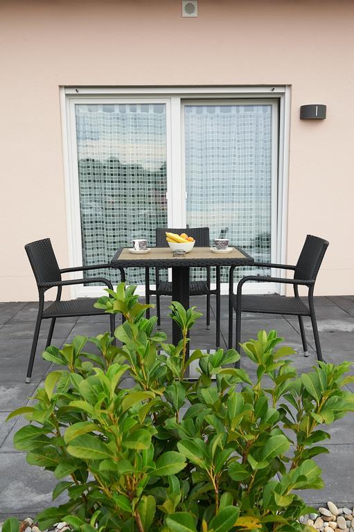 L-Appartements Burgau Eksteriør billede